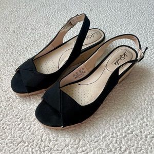 Life Stride Black Wedge Sandals